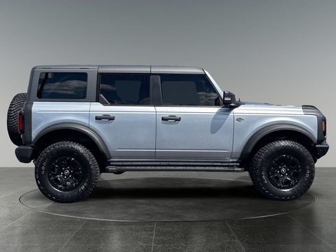 Used 2023 Ford Bronco Wildtrak AWD/4WD image 9