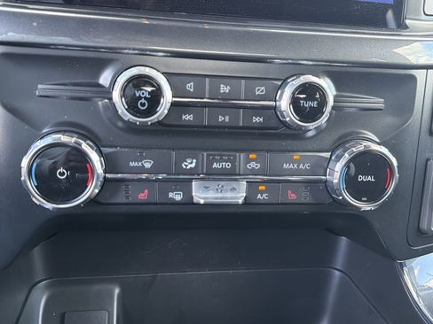 Used 2022 Ford F150 XLT w/ Equipment Group 302A High image 13