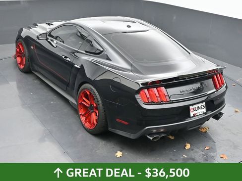Used 2017 Ford Mustang GT Premium w/ GT Performance Package image 37