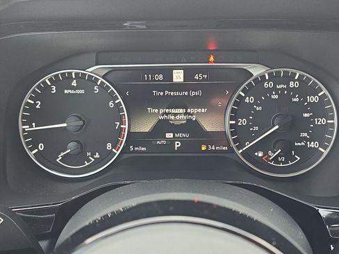 New 2025 Nissan Pathfinder SL image 16