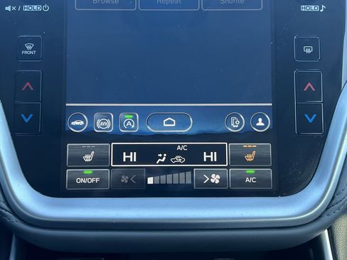 Used 2024 Subaru Legacy Premium image 6