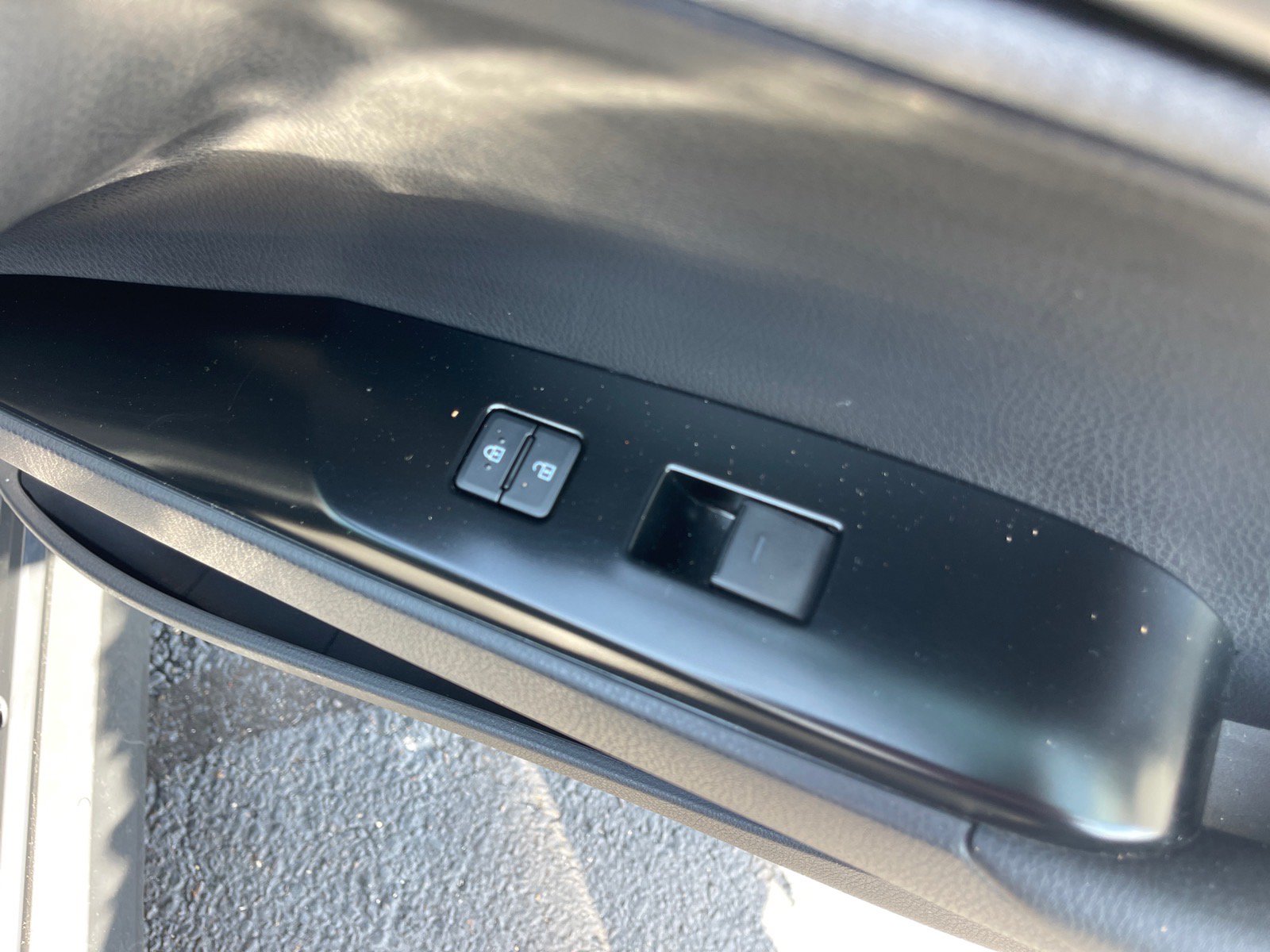 Used 2025 Toyota Camry LE FWD image 20