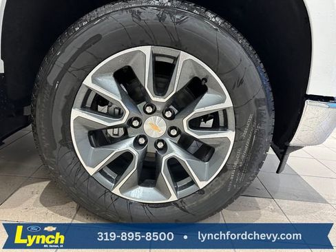 New 2026 Chevrolet Silverado 1500 LT image 23