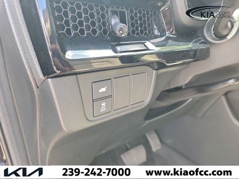 Used 2025 Honda CR-V EX-L image 25