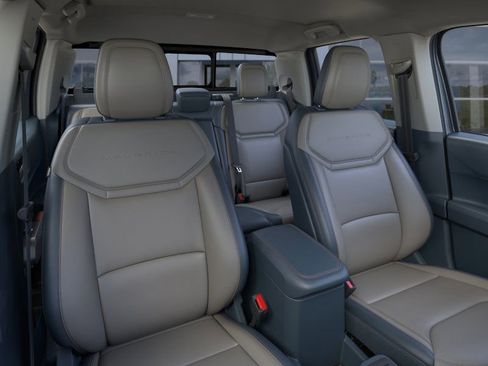 New 2025 Ford Maverick Lariat image 10