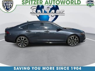 Used 2024 Honda Accord Touring video 2