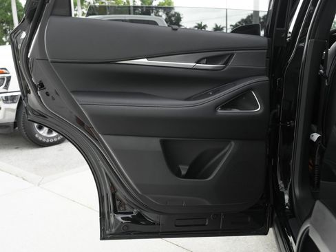 Certified 2026 INFINITI QX60 Luxe w/ Cargo Package FWD image 31