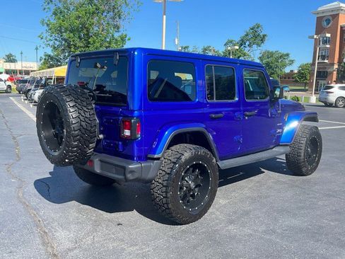 Used 2019 Jeep Wrangler Unlimited Sahara w/ Uconnect 4C Nav & Sound Group AWD/4WD image 7