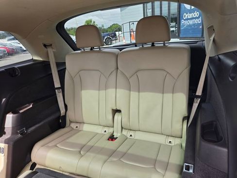 Used 2017 Audi Q7 3.0T Premium Plus w/ Premium Plus Package image 41