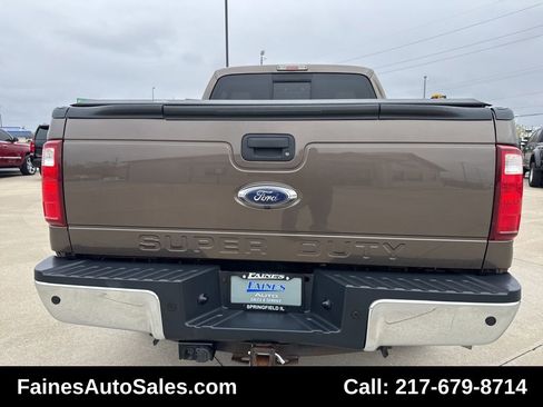 Used 2015 Ford F250 Lariat w/ Chrome Package image 19
