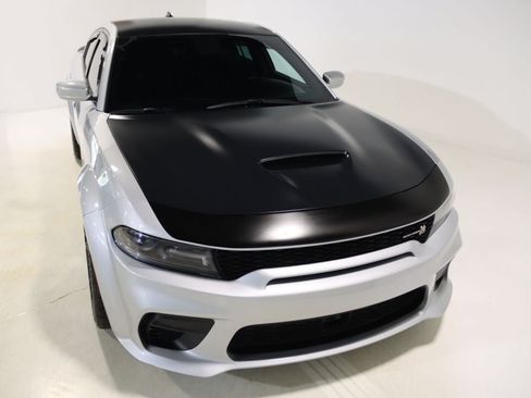 Used 2020 Dodge Charger Scat Pack RWD image 27