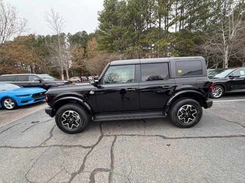 New 2025 Ford Bronco Outer Banks image 5