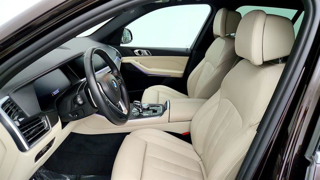 Used 2022 BMW X5 xDrive40i w/ Premium Package AWD/4WD image 13