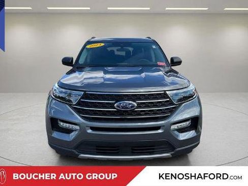 Certified 2024 Ford Explorer XLT w/ Equipment Group 202A AWD/4WD image 2