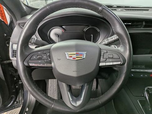 Certified 2022 Cadillac XT4 Premium Luxury w/ Enhanced Visibility Package image 20