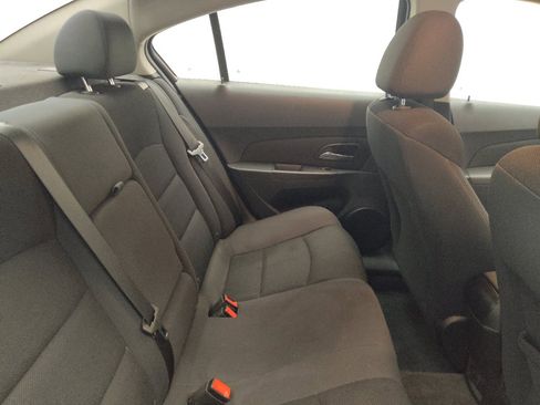 Used 2016 Chevrolet Cruze LT FWD image 19