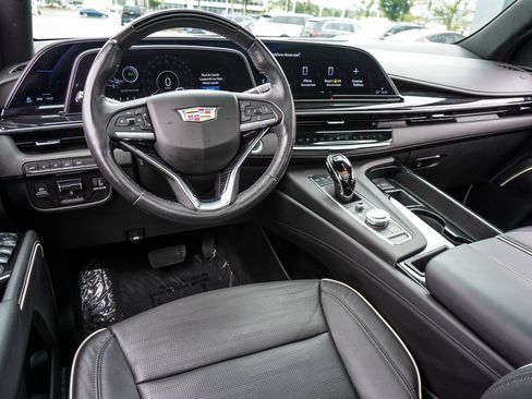 Used 2023 Cadillac Escalade Sport image 18