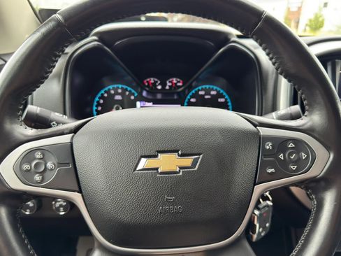 Used 2018 Chevrolet Colorado LT AWD/4WD image 33
