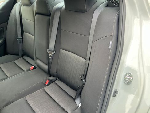 Used 2025 Nissan Altima 2.5 SV image 31