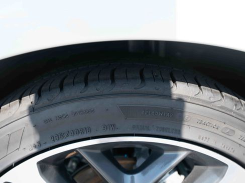 Certified 2024 Honda Civic Touring image 28