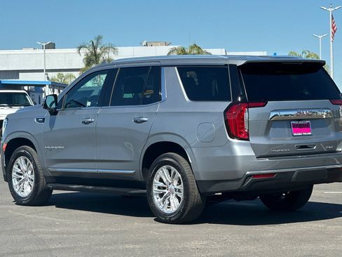 Used 2023 GMC Yukon SLT w/ SLT Premium Package AWD/4WD image 7