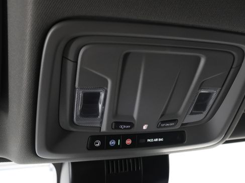 Used 2024 Chevrolet Silverado 2500 LT w/ Z71 Sport Edition image 58