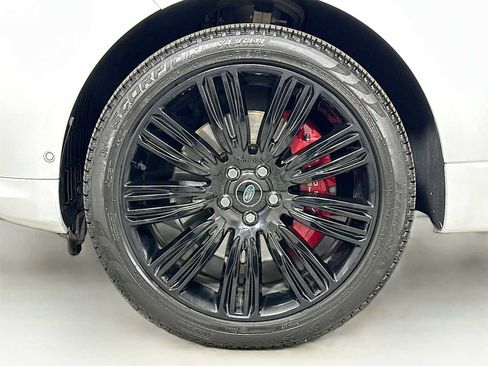 Used 2022 Land Rover Range Rover Sport HSE Dynamic image 32