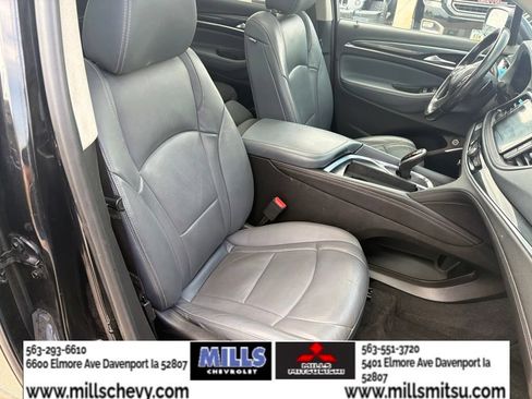 Used 2019 Buick Enclave Essence AWD/4WD image 27