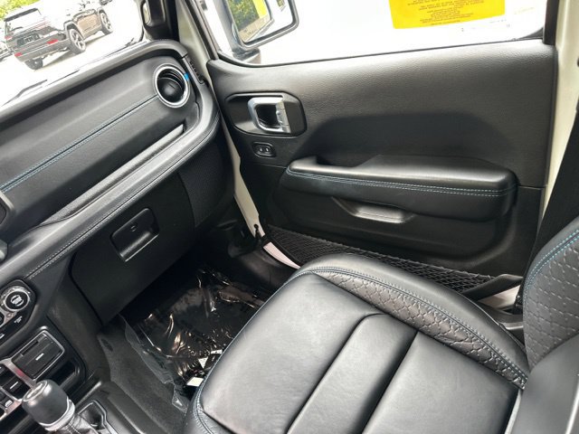 Used 2024 Jeep Wrangler High Altitude AWD/4WD image 22