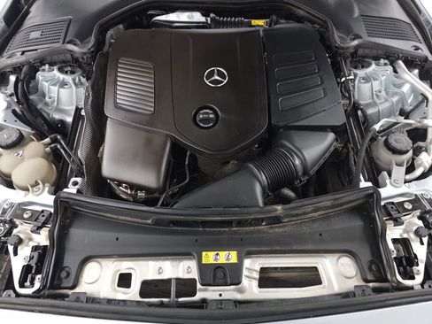 Used 2023 Mercedes-Benz C 300 Sedan image 9