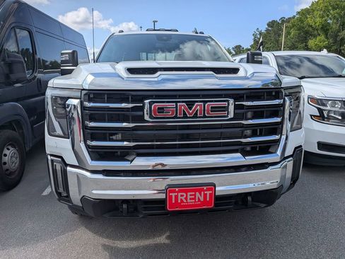 Certified 2025 GMC Sierra 3500 SLE w/ SLE Value Package AWD/4WD image 14