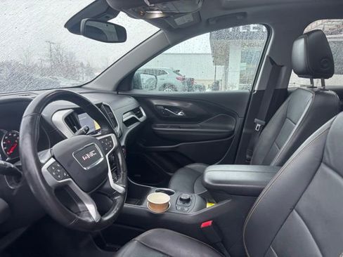 Used 2020 GMC Terrain SLT w/ Preferred Package image 10