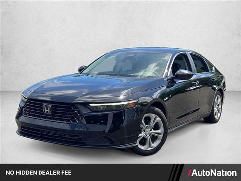 Certified 2025 Honda Accord LX image 1