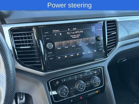 Used 2021 Volkswagen Atlas Cross Sport SEL Premium image 19