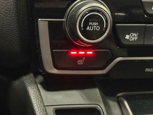 Used 2018 Honda CR-V Touring image 30