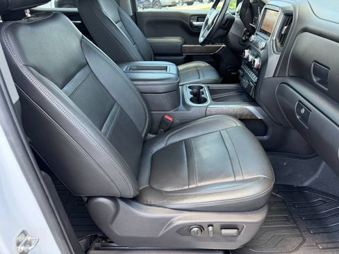 Used 2022 GMC Sierra 1500 Denali w/ Denali Premium Package AWD/4WD image 15