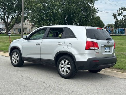 Used 2013 Kia Sorento LX FWD image 6