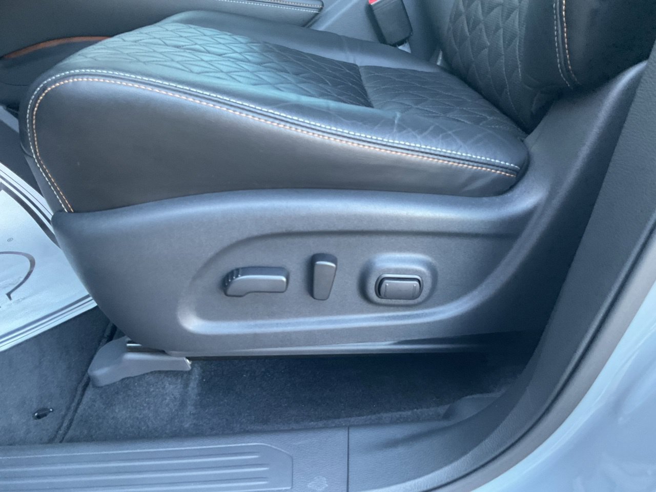 Used 2023 Nissan Murano Platinum w/ Cargo Package FWD image 9