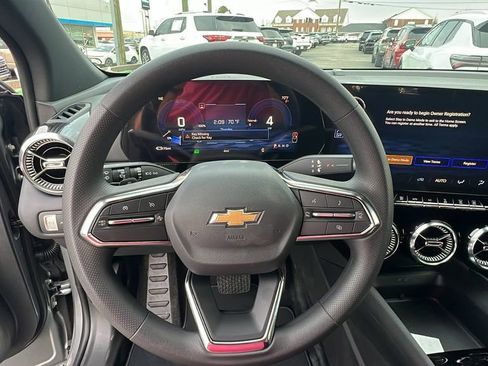 New 2026 Chevrolet Blazer EV LT image 17