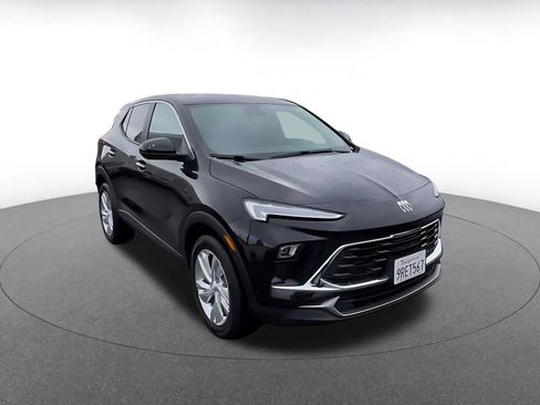 Used 2025 Buick Encore GX Preferred image 3