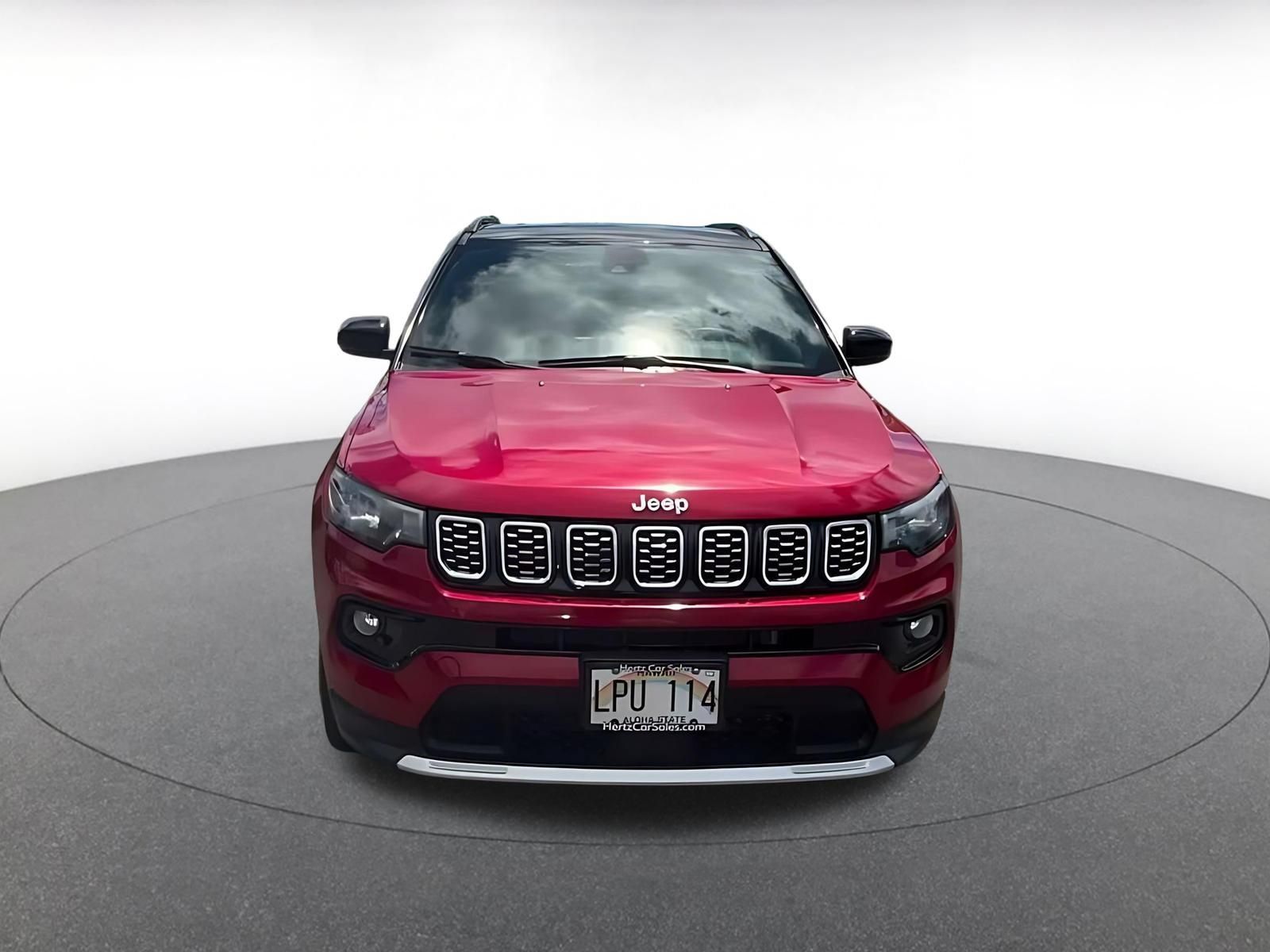 Used 2025 Jeep Compass Limited AWD/4WD image 4