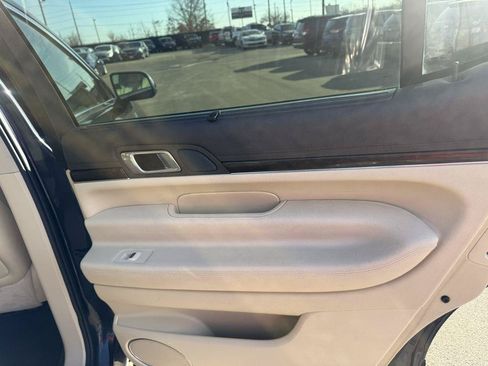Used 2014 Lincoln MKT AWD w/ Equipment Group 201A image 14