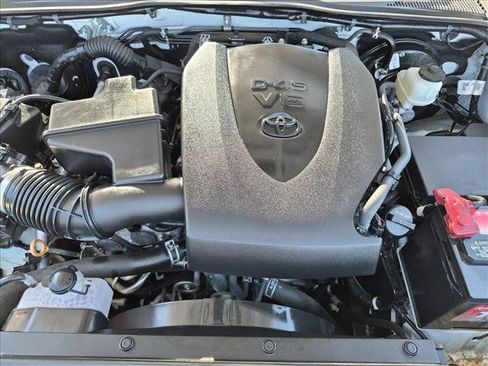 Used 2022 Toyota Tacoma TRD Sport RWD image 21