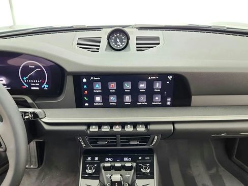 Used 2025 Porsche 911 Carrera image 28