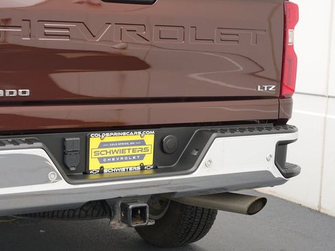 Certified 2024 Chevrolet Silverado 2500 LTZ w/ LTZ Convenience Package AWD/4WD image 10