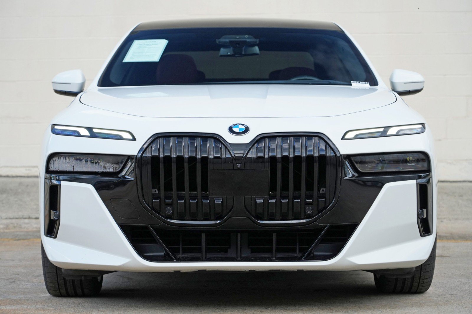 Used 2023 BMW 740i RWD image 7