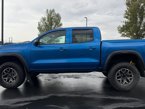 Used 2023 Chevrolet Colorado ZR2 w/ ZR2 Convenience Package III AWD/4WD image 5