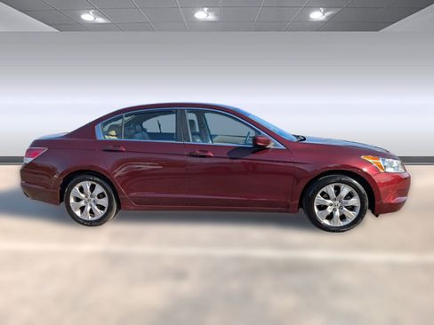 Used 2010 Honda Accord EX-L image 8