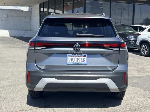 Used 2025 Volkswagen Tiguan S FWD image 24