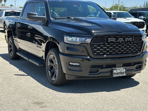 New 2026 RAM 1500 Express AWD/4WD image 11